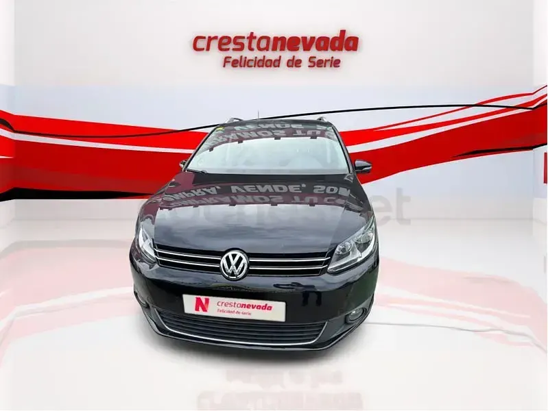Usado VW Touran Advance 105 CV (77 kW) 2015 Negro Monovolumen