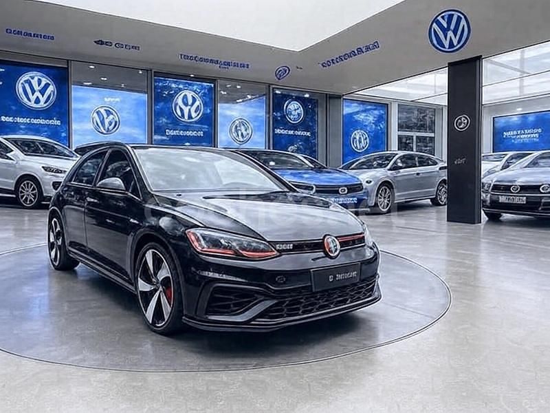 Usado VW Golf VIII GTI Clubsport 300 CV (220 kW) 2024 Negro Berlina