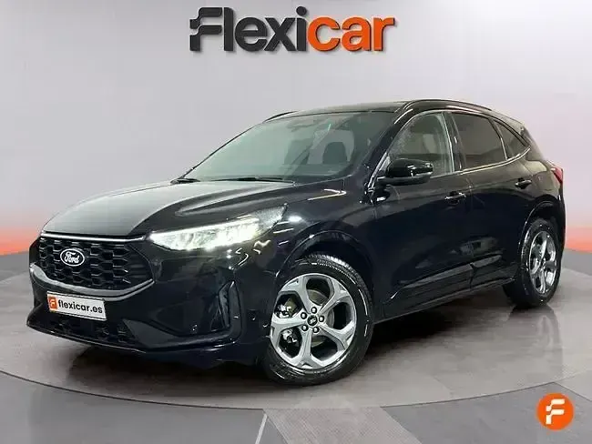 Usado Ford Kuga ST-Line 150 CV (110 kW) 2025 Negro SUV
