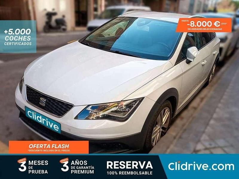 Usado Seat Leon X-Perience 4Drive 110 CV (80 kW) 2016 Blanco Familiar