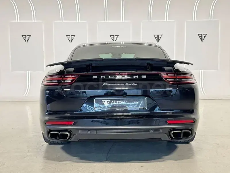 Usado Porsche Panamera Turbo 520 CV (382 kW) 2017 Negro Utilitario