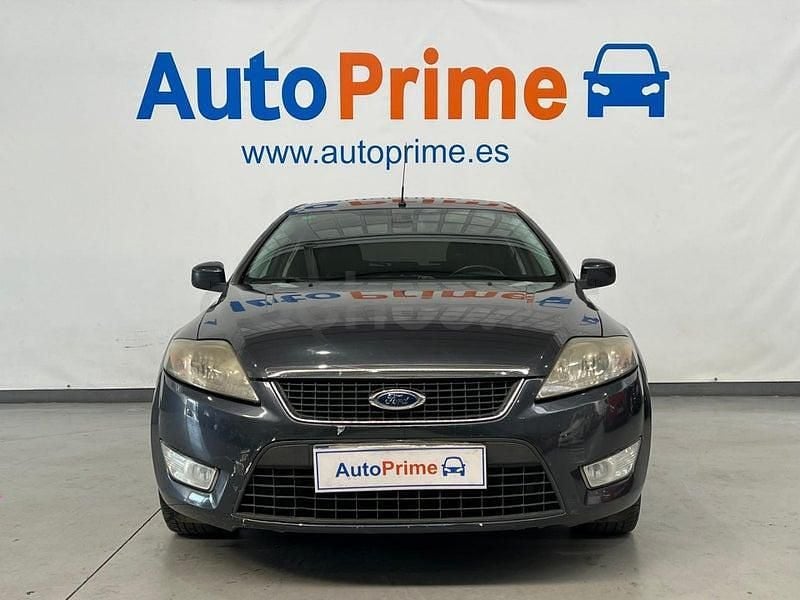 Usado Ford Mondeo Trend 125 CV (91 kW) 2008 Azul Berlina