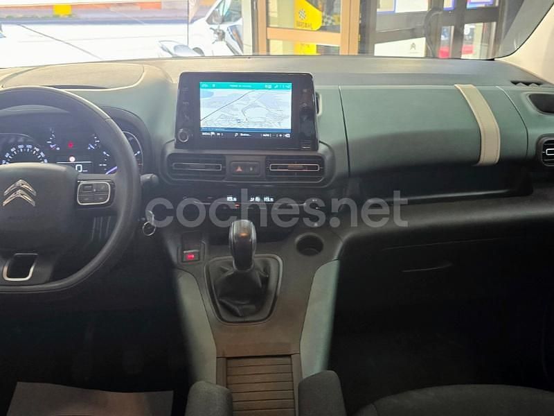 Usado Citroën Berlingo Feel 102 CV (75 kW) 2019 Gris / plata Monovolumen