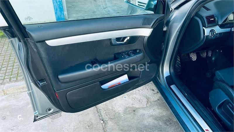 Gris / plata Usado 2007 Audi A4 S-Line Berlina | 4100 € (Precio justo) - Imagen 1/4