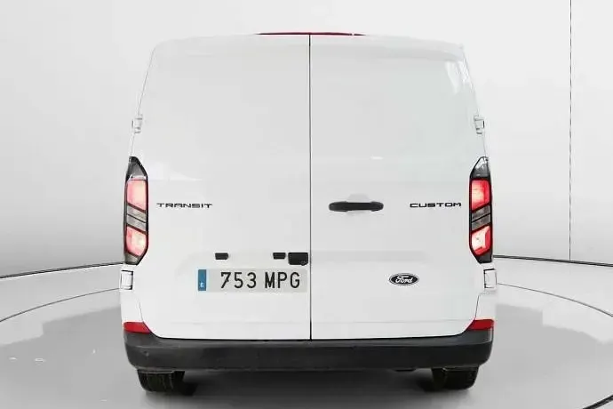 Usado Ford Transit Trend 136 CV (100 kW) 2024 Berlina