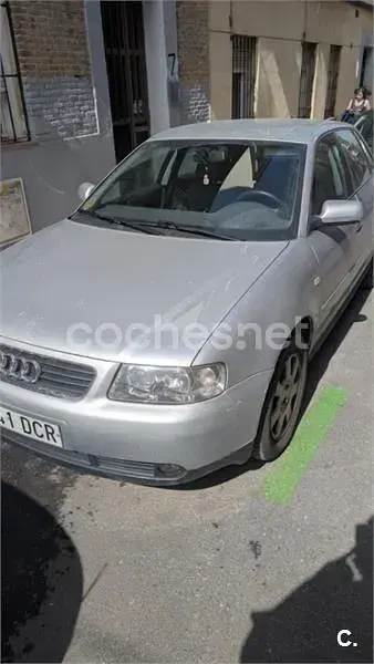 Usado Audi A3 Ambition 102 CV (75 kW) 2002 Blanco Utilitario