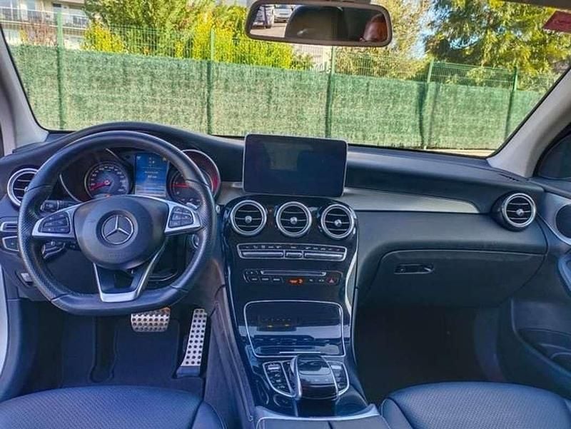 Usado Mercedes GLC220 194 CV (142 kW) 2016 Plateado SUV