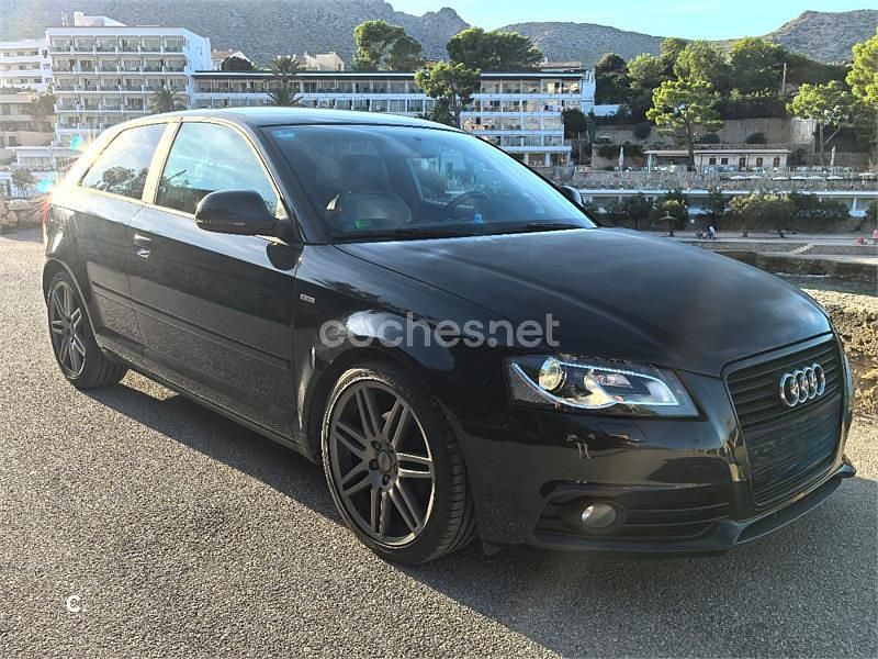 Negro Usado 2010 Audi A3 Ambition Berlina | 5999 € (Buen precio) - Imagen 1/4