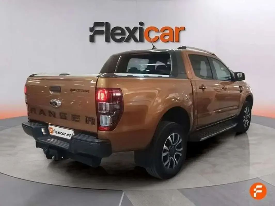 Usado Ford Ranger Wildtrack 213 CV (156 kW) 2019 Naranja Pickup/Camioneta