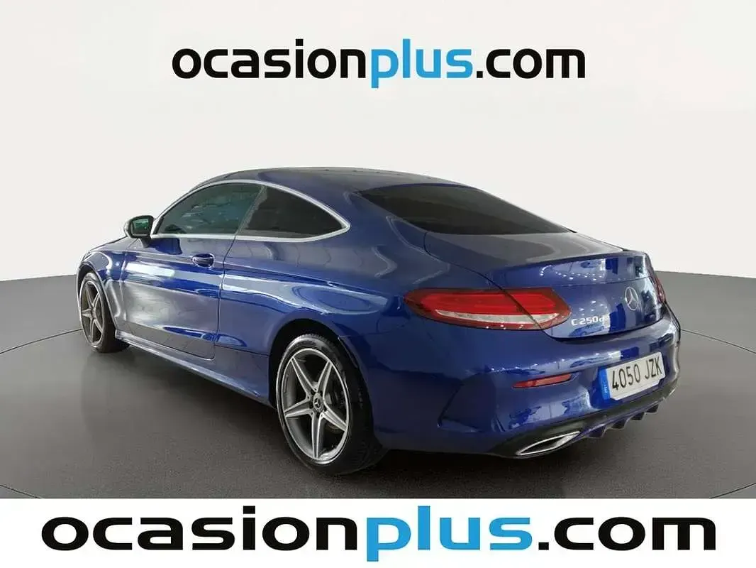 Usado Mercedes C250 AMG 204 CV (150 kW) 2017 Azul Coupe