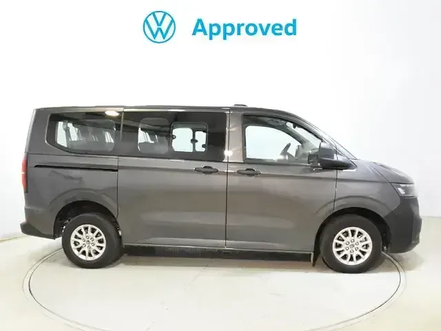 Usado VW Caravelle 150 CV (110 kW) 2025 Verde Van