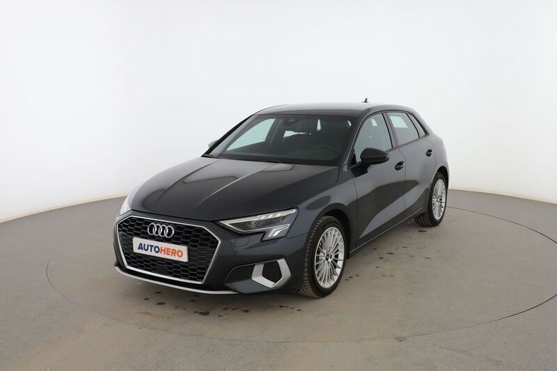 Gris Usado 2021 Audi A3 e-tron Advanced Utilitario | 24.899 € (Precio justo) - Imagen 1/3