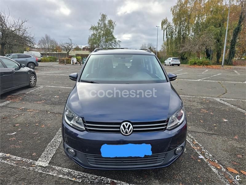 Azul Usado 2014 VW Touran Advance Monovolumen | 10.700 € (Precio justo) - Imagen 1/4