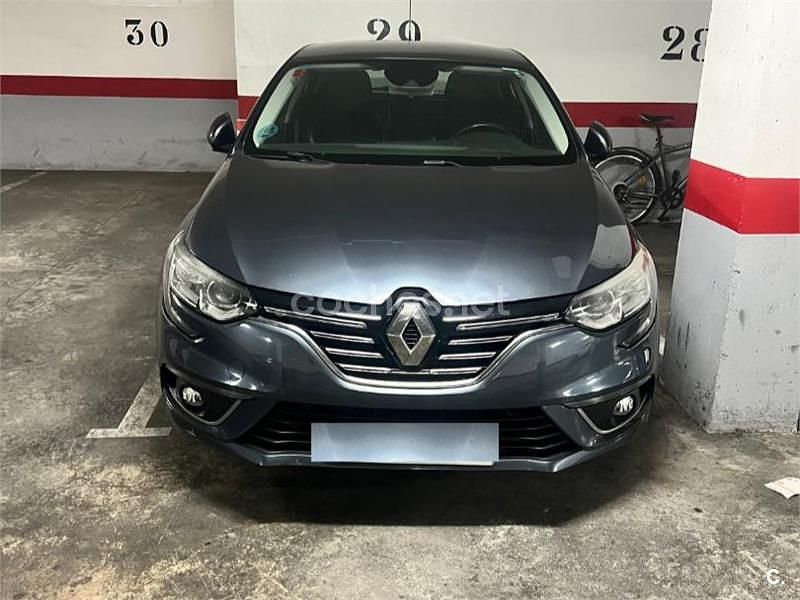 Gris / plata Usado 2016 Renault Mégane IV Zen Berlina | 11.000 € (Buen precio) - Imagen 1/4