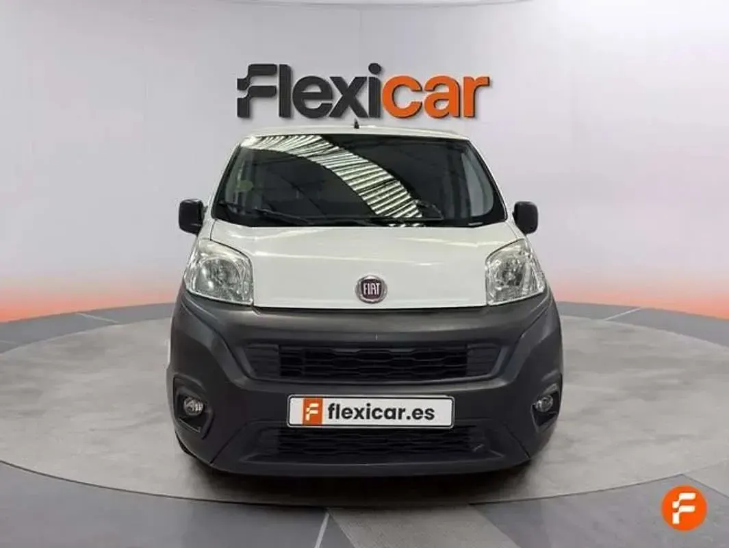Usado Fiat Fiorino 80 CV (58 kW) 2019 Blanco Monovolumen