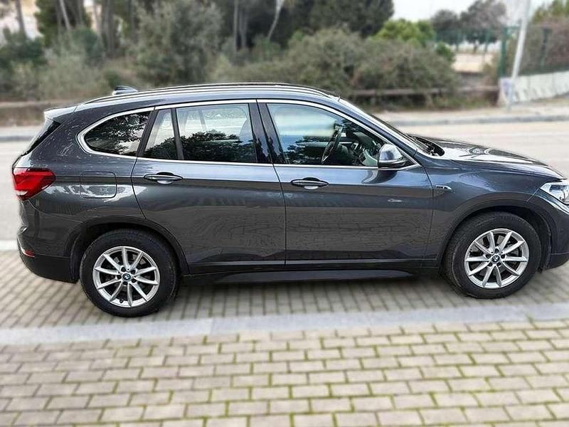 Usado BMW X1 125 CV (91 kW) 2022 Gris SUV