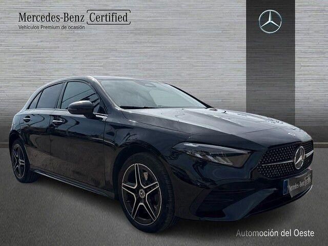Usado Mercedes A250 AMG line 218 CV (160 kW) 2025 Negro cosmos