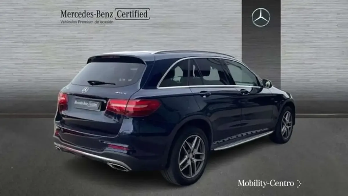 Usado Mercedes GLC350 320 CV (235 kW) 2016 Azul SUV