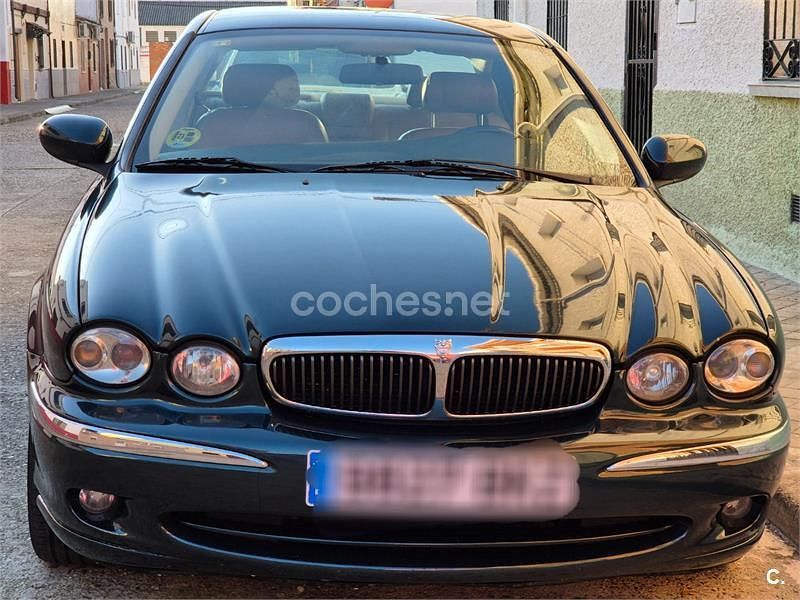 Usado Jaguar X-type Executive 196 CV (144 kW) 2001 Verde Berlina