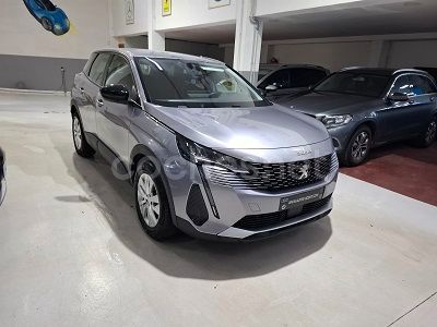 Gris / plata Usado 2022 Peugeot 3008 Allure SUV | 20.900 € (Precio justo) - Imagen 1/4