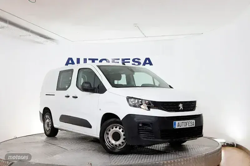 Usado Peugeot Partner S 100 CV (73 kW) 2020 Blanco Monovolumen