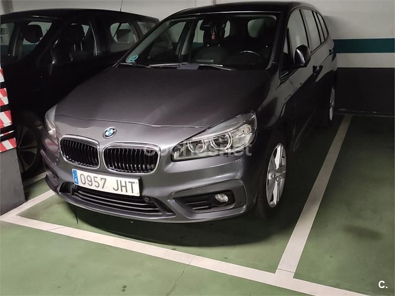 Gris / plata Usado 2015 BMW 216 Active Tourer Monovolumen | 12.900 € (Caro) - Imagen 1/4
