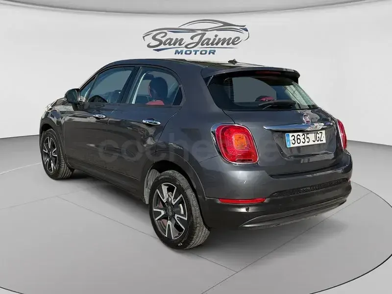 Usado Fiat 500X Lounge 120 CV (88 kW) 2015 Gris / plata SUV