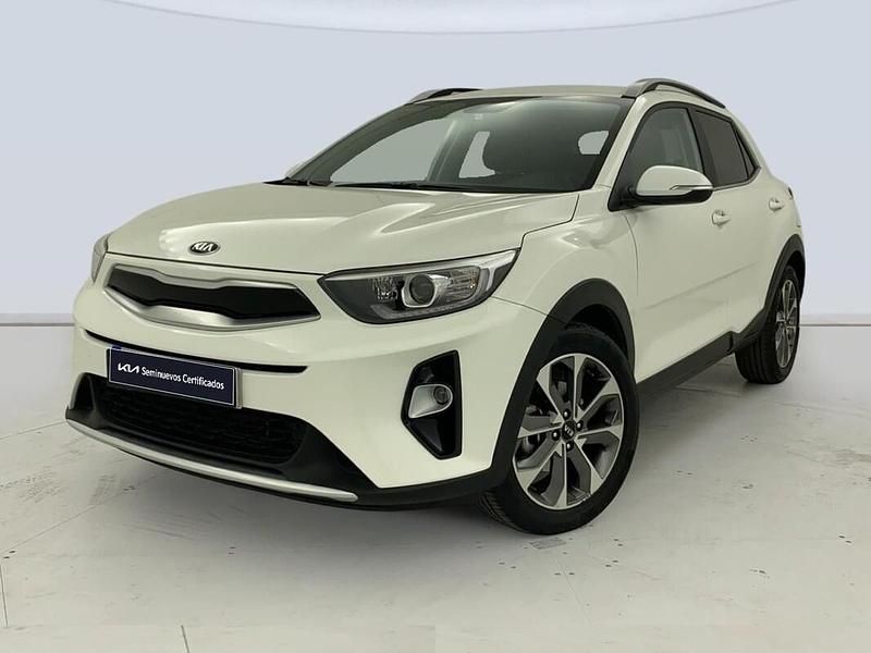 Usado Kia Stonic 100 CV (73 kW) 2019 Blanco SUV