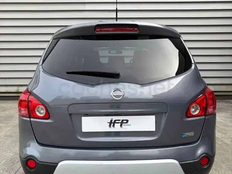Usado Nissan Qashqai +2 Tekna 140 CV (102 kW) 2010 Gris / plata SUV