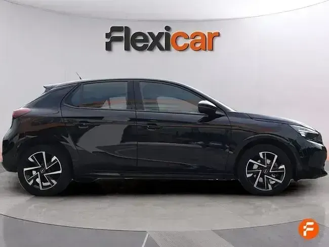 Usado Opel Corsa 100 CV (73 kW) 2023 Negro Berlina