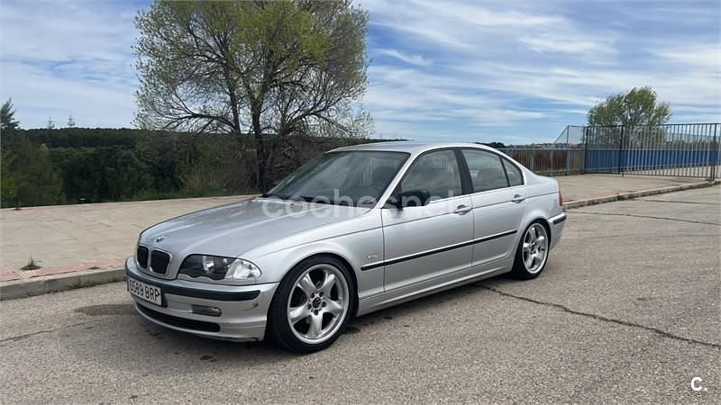 Usado BMW 325 192 CV (141 kW) 2001 Gris / plata Berlina