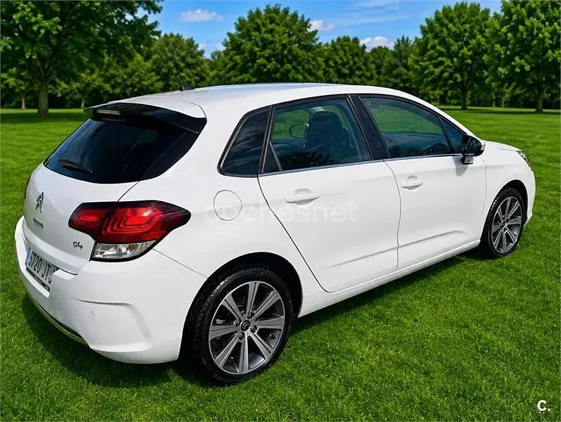 Usado Citroën C4 PureTech 130 CV (95 kW) 2017 Blanco Berlina