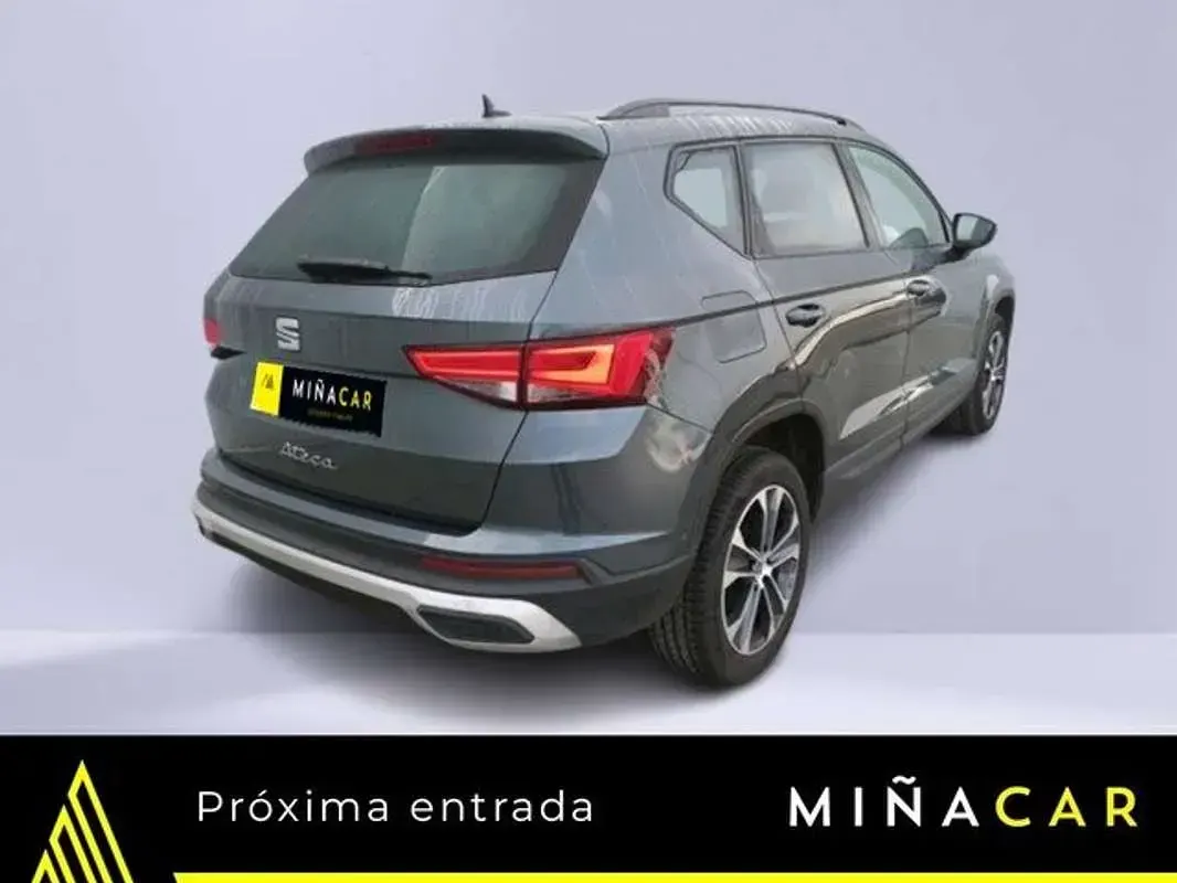 Usado Seat Ateca Style 150 CV (110 kW) 2022 Gris SUV