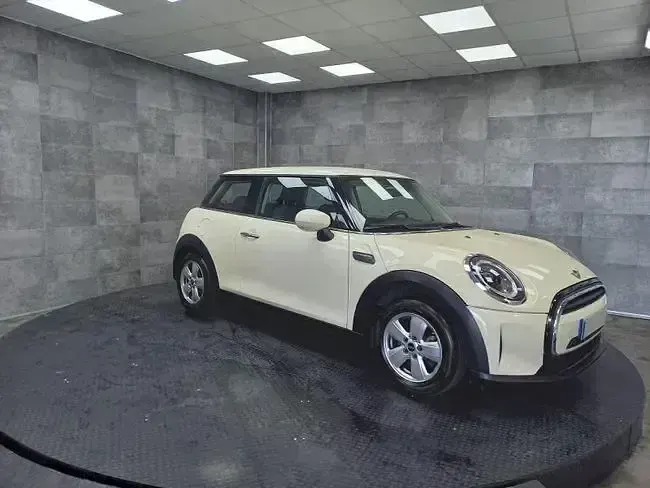 Usado Mini ONE 102 CV (75 kW) 2022 Blanco Utilitario