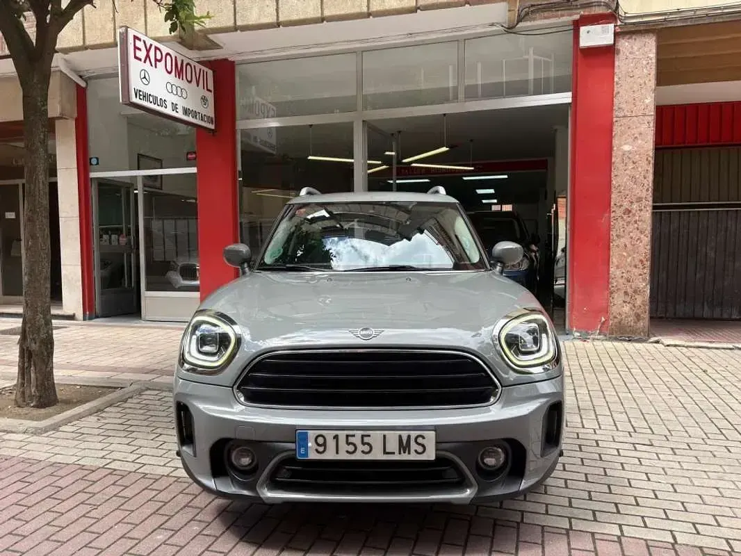 Usado Mini One D Countryman 116 CV (85 kW) 2021 Gris SUV