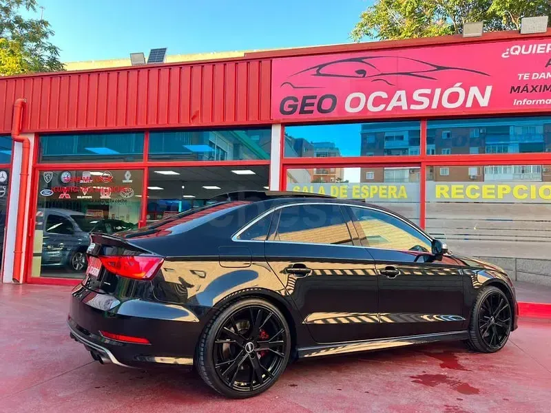 Usado Audi S3 Premium Plus 300 CV (220 kW) 2015 Negro Berlina