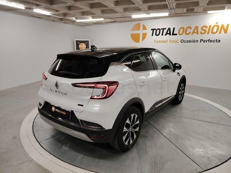 Usado Renault Captur Techno 145 CV (106 kW) 2024 Blanco SUV