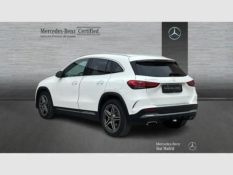 Usado Mercedes GLA200 150 HP (110 kW) 2022 Branco SUV