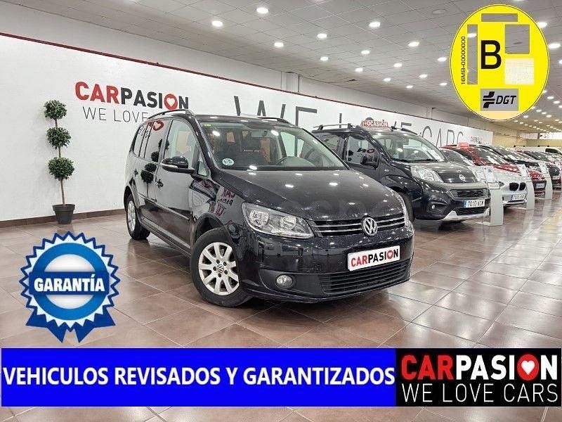 Usado VW Touran Advance 105 CV (77 kW) 2015 Negro Monovolumen