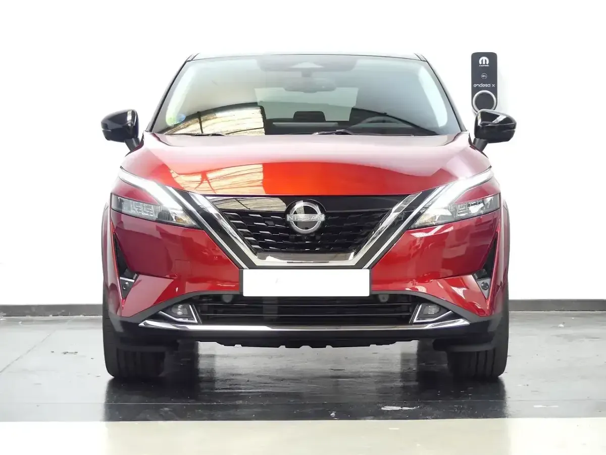 Usado Nissan Qashqai N-Connecta 190 CV (139 kW) 2023 Rojo SUV