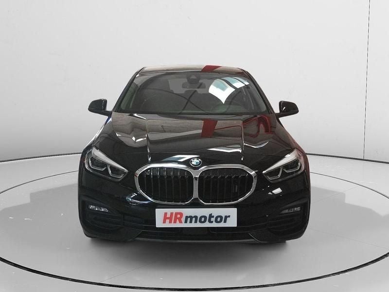 Usado BMW 116 Advantage 116 CV (85 kW) 2022 Negro Utilitario