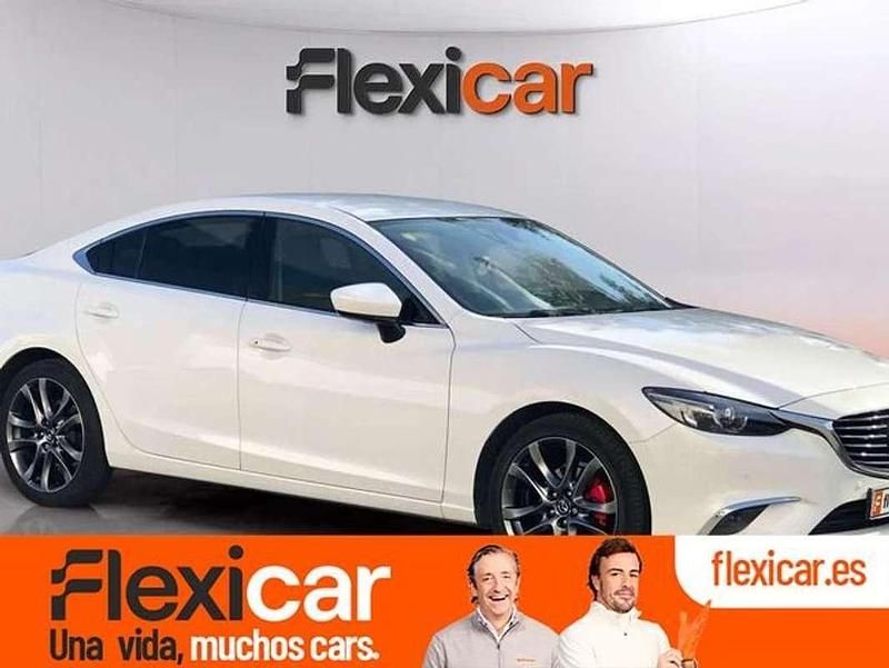 Blanco Usado 2015 Mazda 6 Luxury Berlina | 12.690 € (Buen precio) - Imagen 1/4