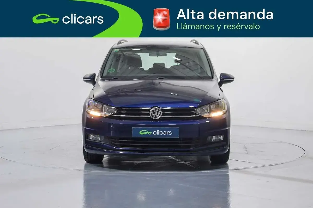 Usado VW Touran Advance 116 CV (85 kW) 2020 Azul Monovolumen