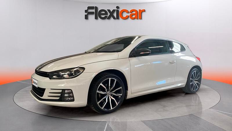 Usado VW Scirocco R-line 125 CV (91 kW) 2016 Blanco Coupe