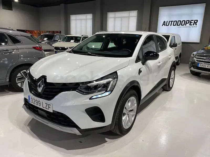 Usado Renault Captur Evolution 100 CV (73 kW) 2022 Blanco SUV