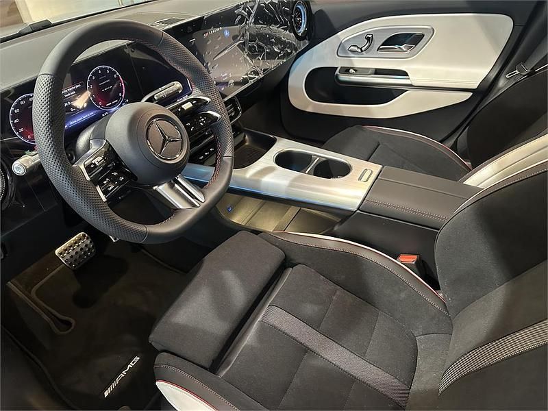 Nuevo Mercedes CLA180 136 CV (100 kW) 2026 Gris Berlina