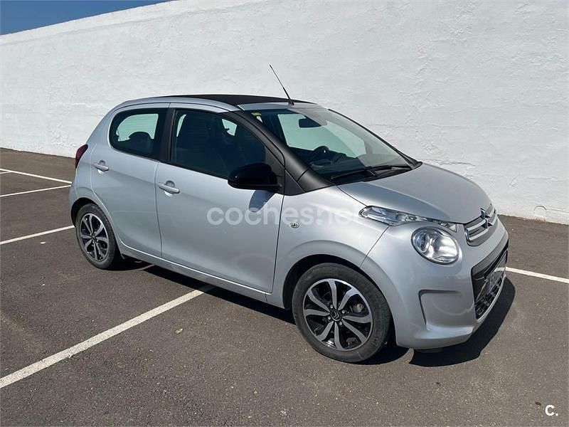 Usado Citroën C1 Shine 72 CV (52 kW) 2020 Gris / plata Utilitario