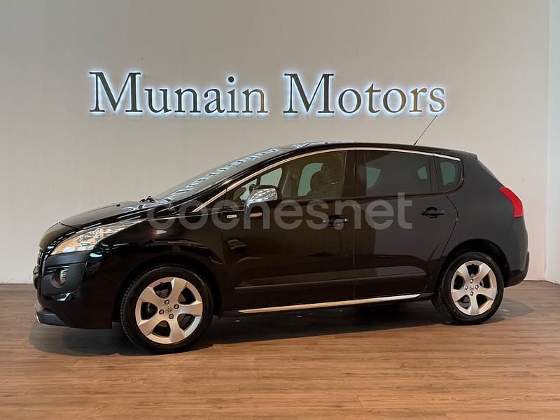 Negro Usado 2013 Peugeot 3008 Active Berlina | 7990 € (Precio justo) - Imagen 1/4
