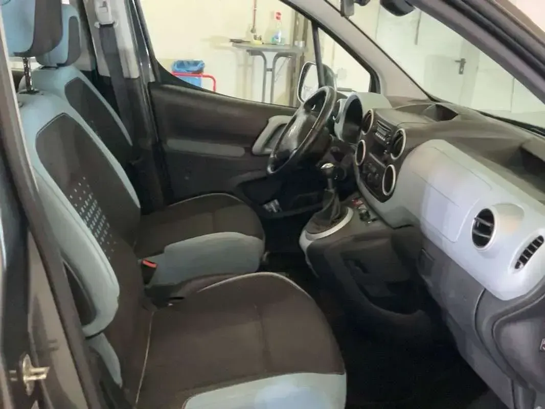 Usado Citroën Berlingo Seduction 91 CV (66 kW) 2015 Gris Monovolumen