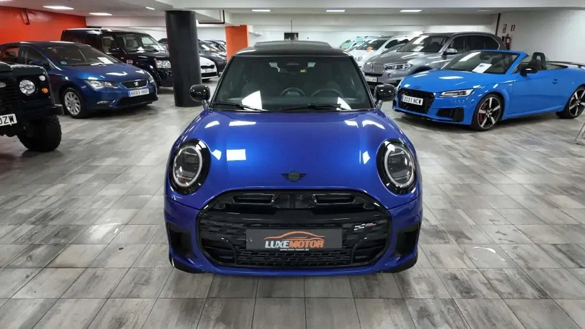 Usado Mini John Cooper Works Cabriolet 204 CV (150 kW) 2024 Azul Descapotable
